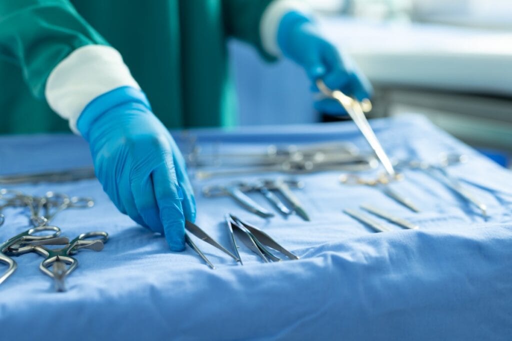 Transplante Capilar e os Materiais Médicos